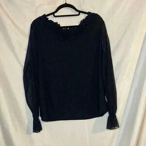 True‎ beauty by emme top